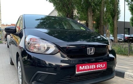 Honda Fit, 2020 год, 1 230 000 рублей, 1 фотография