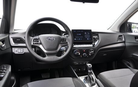 Hyundai Solaris II рестайлинг, 2020 год, 1 749 000 рублей, 11 фотография