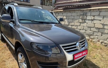 Volkswagen Touareg III, 2008 год, 1 500 000 рублей, 1 фотография