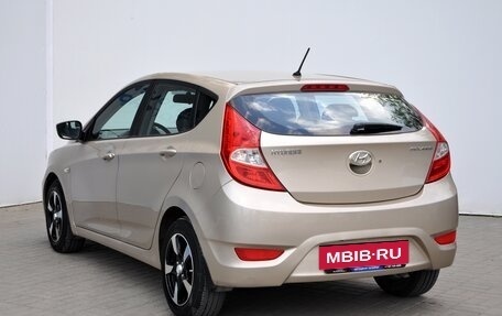 Hyundai Solaris II рестайлинг, 2012 год, 1 049 000 рублей, 8 фотография