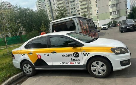 Volkswagen Polo VI (EU Market), 2018 год, 580 000 рублей, 3 фотография