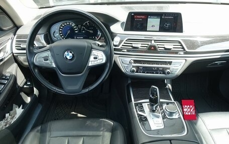 BMW 7 серия, 2018 год, 3 750 000 рублей, 10 фотография