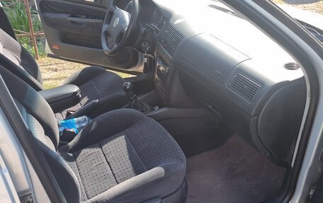 Volkswagen Golf IV, 1998 год, 370 000 рублей, 7 фотография