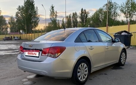 Chevrolet Cruze II, 2014 год, 570 000 рублей, 3 фотография