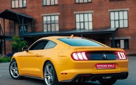 Ford Mustang VI рестайлинг, 2021 год, 4 500 000 рублей, 5 фотография