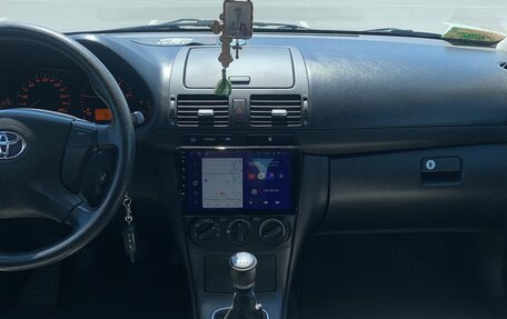 Toyota Avensis III рестайлинг, 2008 год, 1 000 000 рублей, 9 фотография