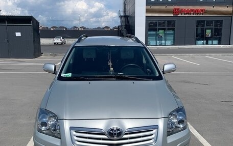 Toyota Avensis III рестайлинг, 2008 год, 1 000 000 рублей, 3 фотография