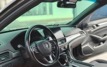 Honda Inspire, 2022 год, 1 880 000 рублей, 4 фотография