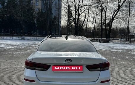 KIA Optima IV, 2018 год, 1 750 000 рублей, 4 фотография