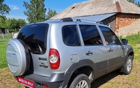 Chevrolet Niva I рестайлинг, 2014 год, 845 000 рублей, 4 фотография