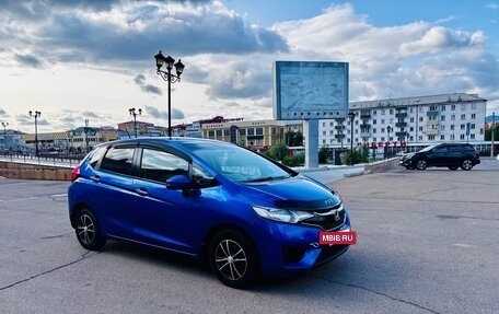 Honda Fit III, 2017 год, 990 000 рублей, 4 фотография