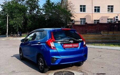 Honda Fit III, 2017 год, 990 000 рублей, 7 фотография