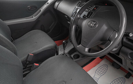 Toyota Vitz, 2005 год, 449 000 рублей, 7 фотография