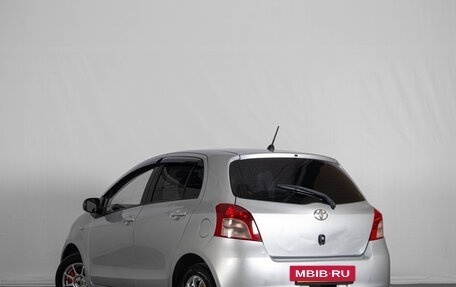 Toyota Vitz, 2005 год, 449 000 рублей, 5 фотография