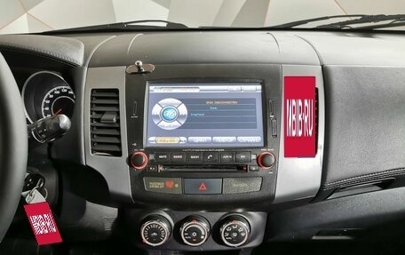 Mitsubishi Outlander III рестайлинг 3, 2010 год, 825 150 рублей, 11 фотография