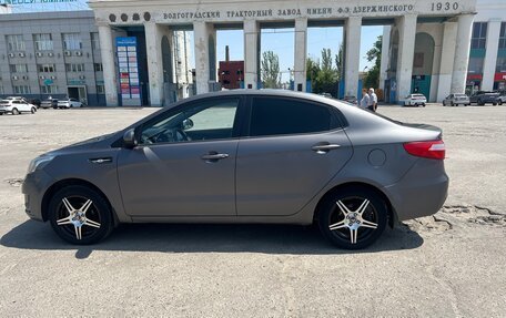 KIA Rio III рестайлинг, 2013 год, 850 000 рублей, 10 фотография