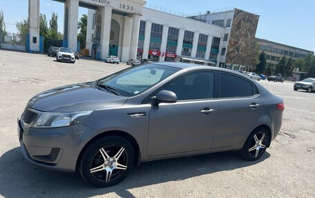 KIA Rio III рестайлинг, 2013 год, 850 000 рублей, 11 фотография
