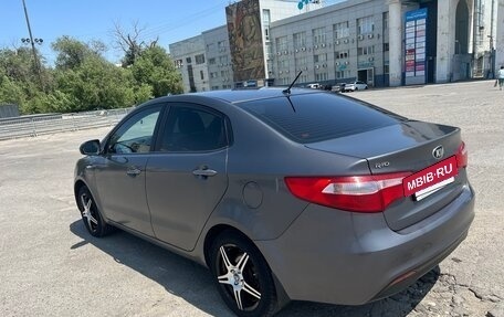 KIA Rio III рестайлинг, 2013 год, 850 000 рублей, 8 фотография
