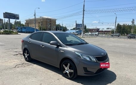 KIA Rio III рестайлинг, 2013 год, 850 000 рублей, 6 фотография