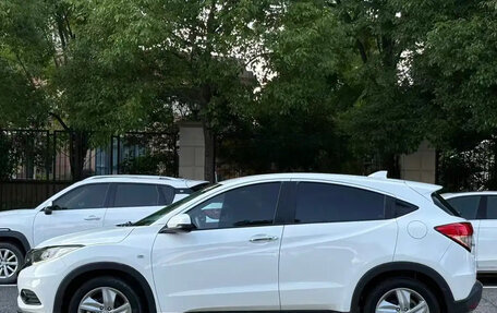 Honda Vezel, 2021 год, 1 450 000 рублей, 7 фотография