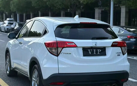 Honda Vezel, 2021 год, 1 450 000 рублей, 6 фотография