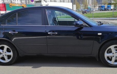 Hyundai Sonata VI, 2007 год, 749 000 рублей, 6 фотография