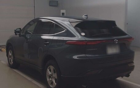 Toyota Harrier, 2022 год, 2 480 000 рублей, 2 фотография