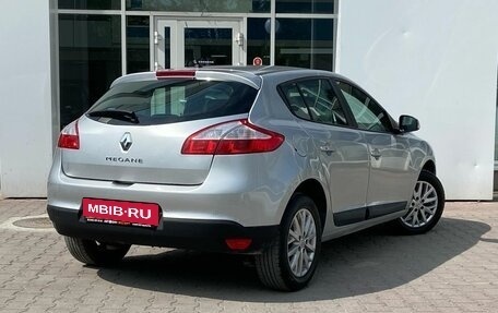 Renault Megane III, 2014 год, 899 000 рублей, 2 фотография