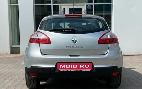 Renault Megane III, 2014 год, 899 000 рублей, 4 фотография
