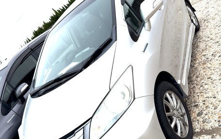 Honda Freed I, 2012 год, 890 000 рублей, 2 фотография