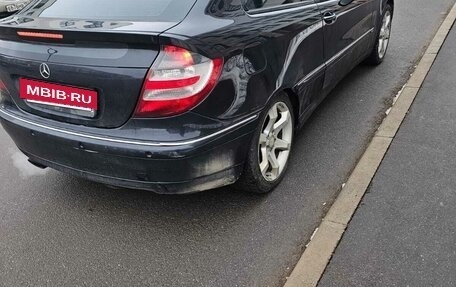 Mercedes-Benz C-Класс, 2008 год, 570 000 рублей, 4 фотография