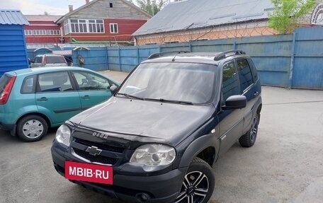 Chevrolet Niva I рестайлинг, 2013 год, 450 000 рублей, 2 фотография