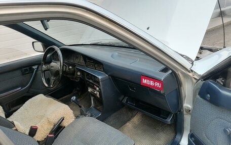 Toyota Carina, 1988 год, 207 000 рублей, 12 фотография