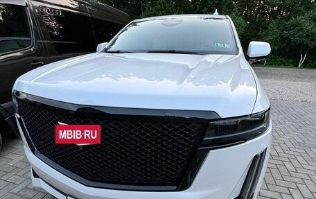 Cadillac Escalade V, 2021 год, 9 200 000 рублей, 2 фотография