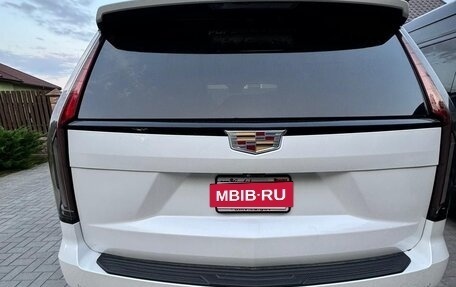 Cadillac Escalade V, 2021 год, 9 200 000 рублей, 3 фотография
