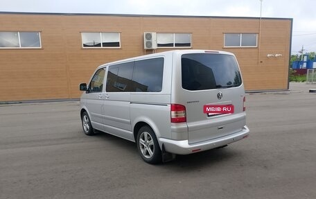 Volkswagen Multivan T5, 2009 год, 1 950 000 рублей, 8 фотография