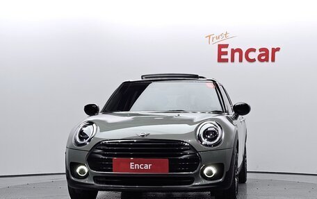 MINI Clubman, 2022 год, 2 330 111 рублей, 3 фотография