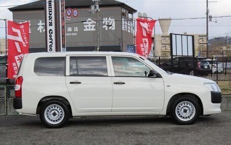 Toyota Probox I, 2021 год, 850 000 рублей, 3 фотография