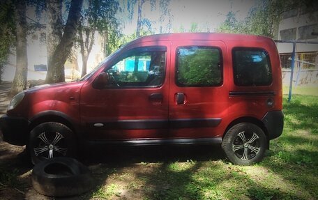 Renault Kangoo II рестайлинг, 2005 год, 680 000 рублей, 3 фотография