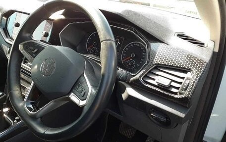 Volkswagen T-Cross I, 2021 год, 1 170 000 рублей, 5 фотография