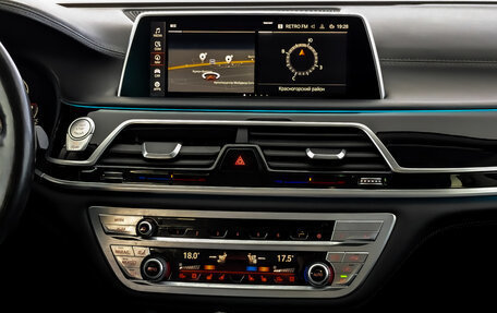 BMW 7 серия, 2020 год, 6 790 000 рублей, 15 фотография