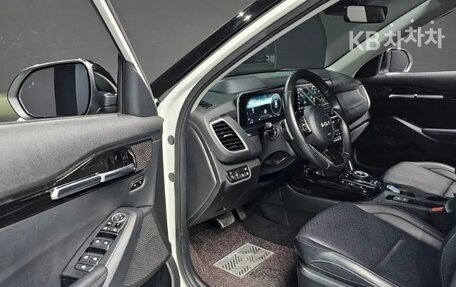 KIA Seltos I, 2023 год, 2 110 000 рублей, 9 фотография