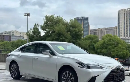 Lexus ES VII, 2025 год, 4 800 111 рублей, 3 фотография