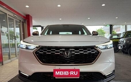 Honda Vezel, 2021 год, 1 550 000 рублей, 2 фотография