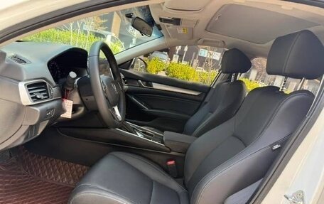 Honda Accord IX рестайлинг, 2022 год, 1 950 000 рублей, 5 фотография