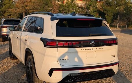 Volkswagen Teramont, 2025 год, 6 350 000 рублей, 2 фотография