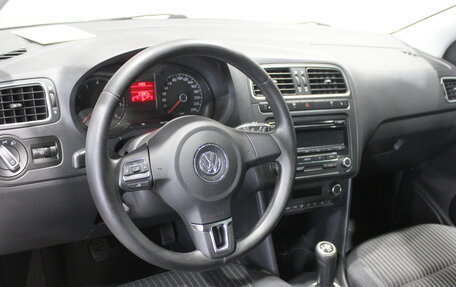 Volkswagen Polo VI (EU Market), 2012 год, 747 000 рублей, 5 фотография