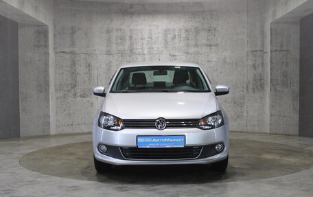 Volkswagen Polo VI (EU Market), 2012 год, 747 000 рублей, 2 фотография
