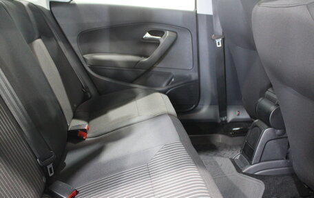Volkswagen Polo VI (EU Market), 2012 год, 747 000 рублей, 7 фотография