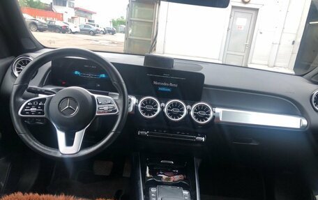 Mercedes-Benz GLB, 2021 год, 3 750 000 рублей, 5 фотография